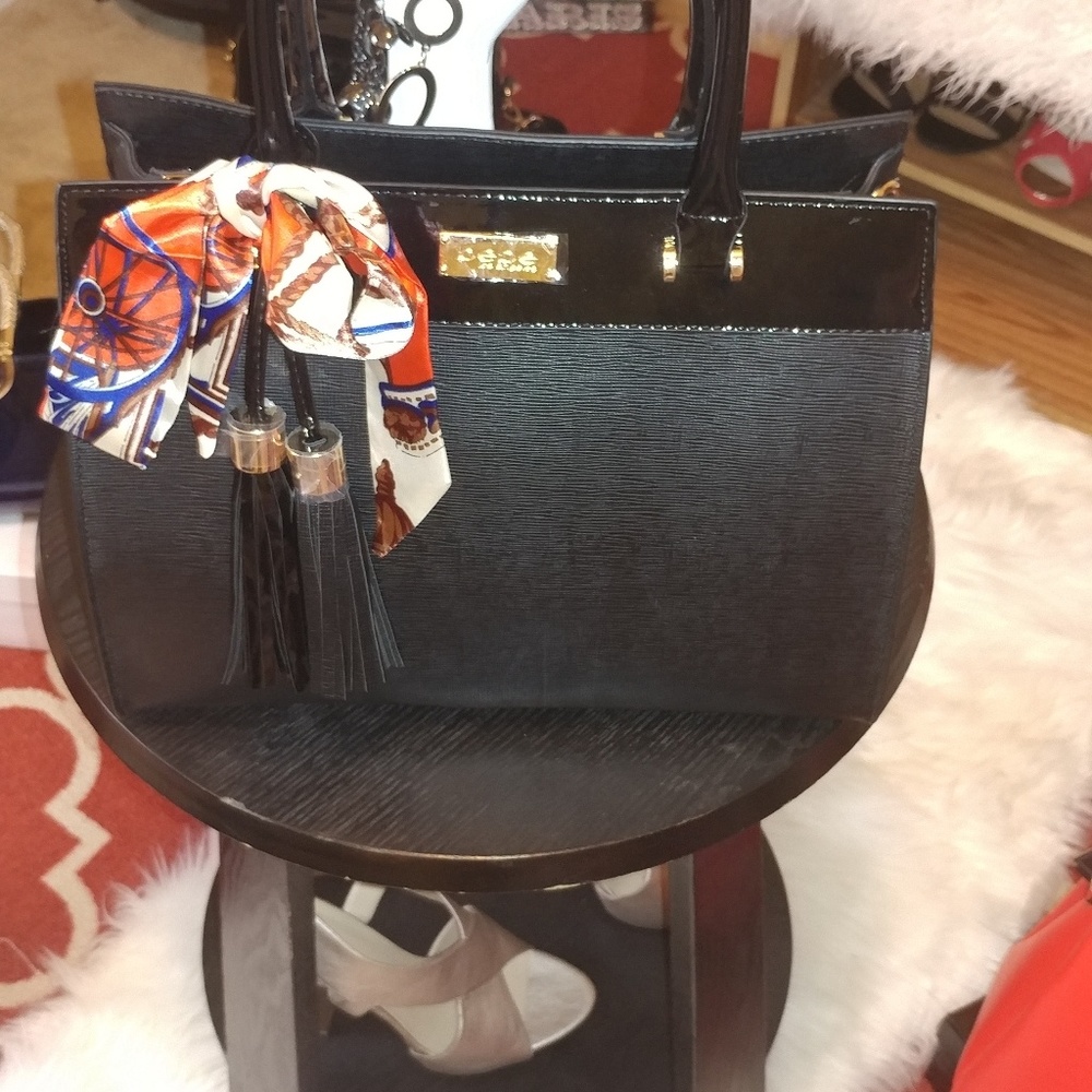 Handbag
